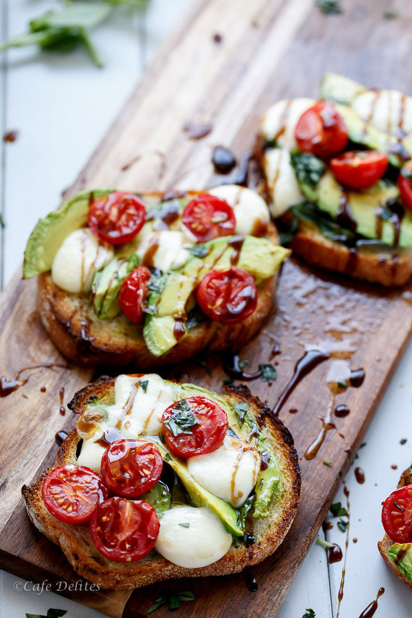 foodffs:  CRISPY AVOCADO CAPRESE CROSTINIReally nice recipes. Every hour.