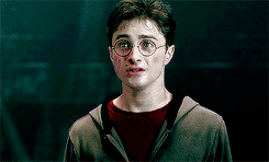 petyrbaelishs:  magic begins meme » saddest scene    