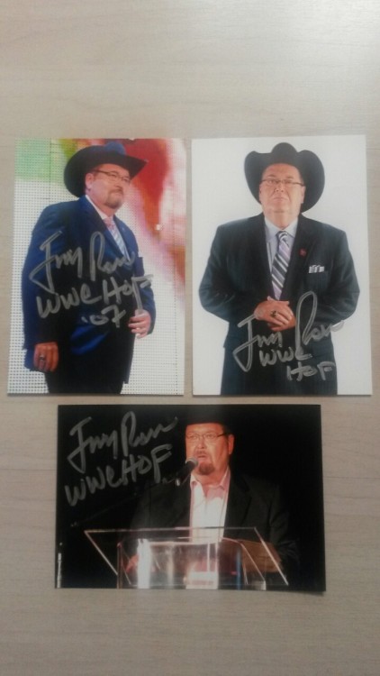 Today my autographs of Jim Ross arrived! Very fast! Send the autograph request to him like 3 weeks a