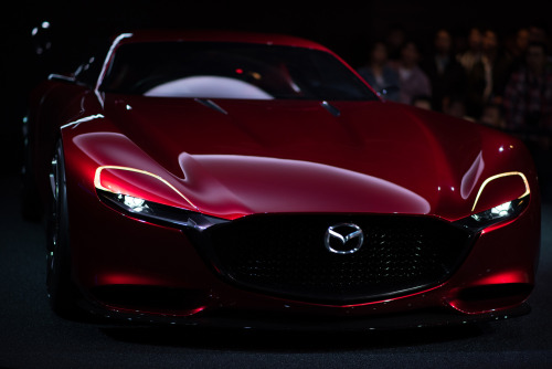 Mazda RX-Vision by ByzanceblueTokyo Motor Show 2015New Rotary Sports Concept