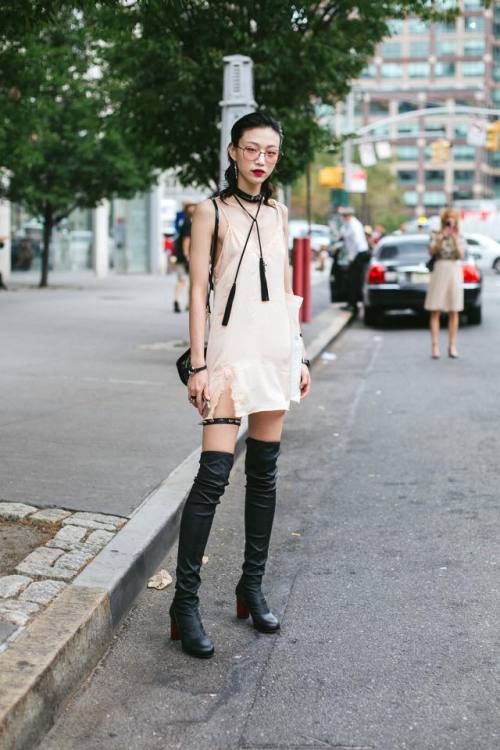 koreanmodel:Street style: Choi Sora at NYFW Spring 2017 by Lim Jae Hyun 