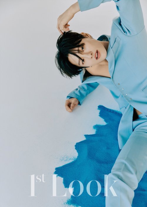 Cho Seungyoun 1st Look Magazine 2020