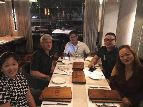 Dinner with our SVP #airespring_ph (at Makati) https://www.instagram.com/p/BnthMRRB83hkoDk8coVfZDJwk