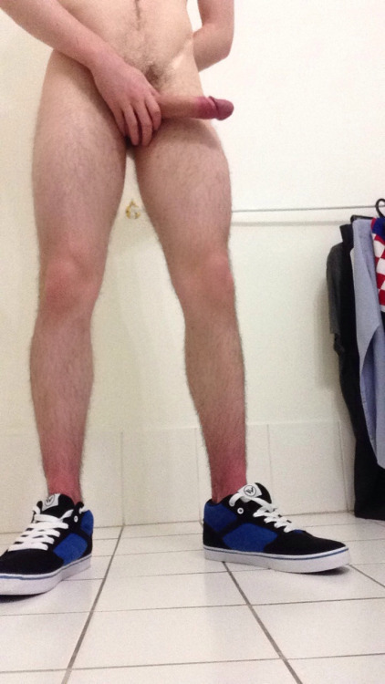 aec2000:  twink-bees:  Dillon Johnson #3 (Tag Below for More)His Account: http://dillonj94.tumblr.com/  