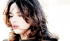 dallisons:Get To Know Me: Teen Wolf » Characters [4/8] ↳ Allison ArgentStay behind me and stay quiet