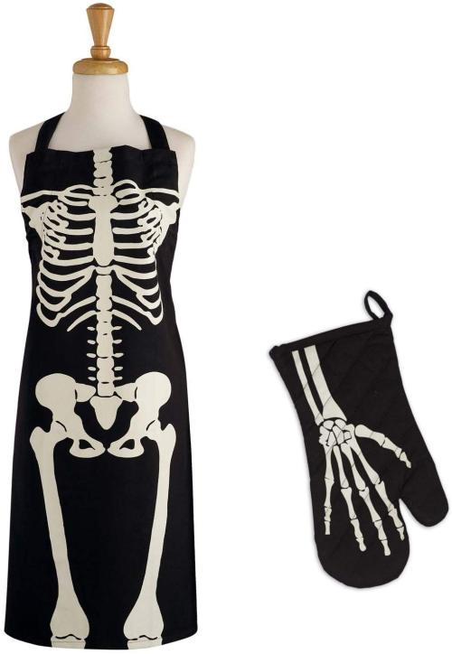 Skeleton Apron Set - get it here☠️ Best blog for dark fashion and lifestyle ☠️