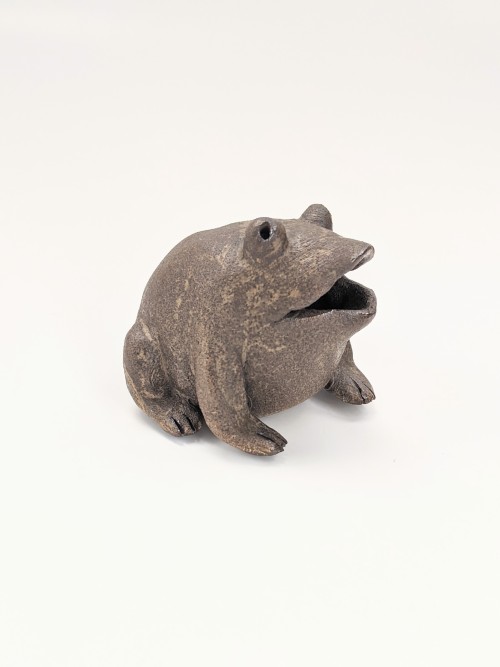 howdydoodydodis:  moldspace:  ceramic toad