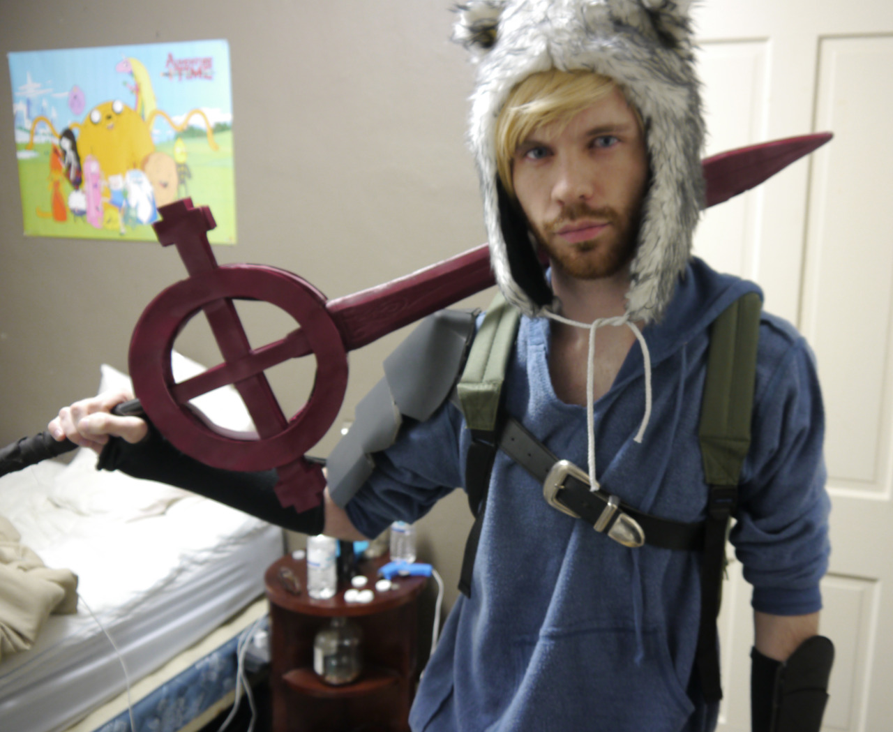 daftbit:  fullbearded-alchemist:  I made a few armor pieces to potentially wear with
