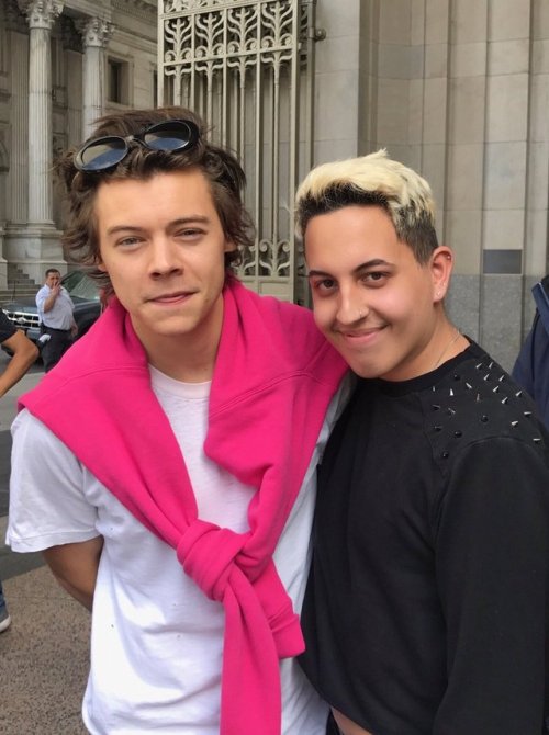 thedailystyles:EnriqueFigs: Thank you sooooo much King HI love you sooo much xx @Harry_Styles