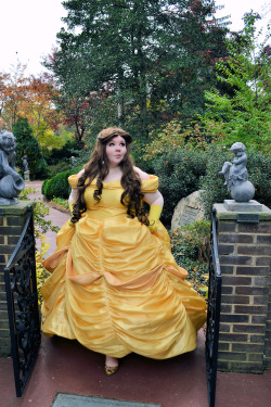 aristocratictrash:  Belle Photographer <3