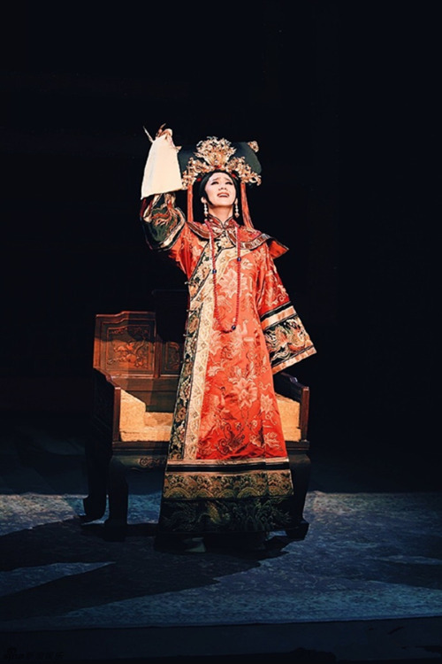 xxxshakespearexxx: Kate Yeung in Empress Dowager Cixi