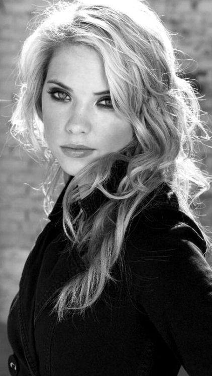 sandybrown121: don-tforgettobeawesome: Ashley Benson So pretty!