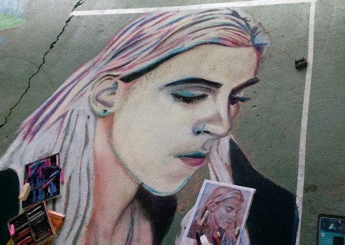 o-flairegan:Finished my 5ft by 5ft chalk art piece of Lynn Gunn from PVRIS today.The piece took a li