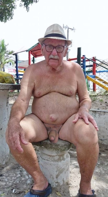 AbueloSexis
