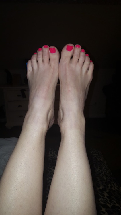 what would you rate my pretty wife&rsquo;s beautiful feet 1-10?