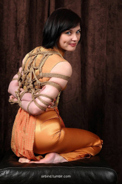 sirbind:  She is always happier when bound