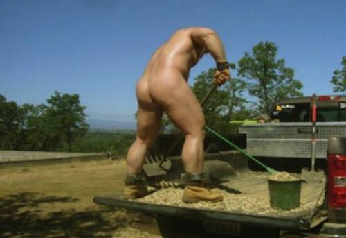 glorious9er: man4mancoitus:Bigun #man4mancoitus My idea of a perfect man!  ID ?