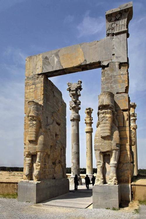 ancientorigins:Gate of All Nations, Persepolis, Iran