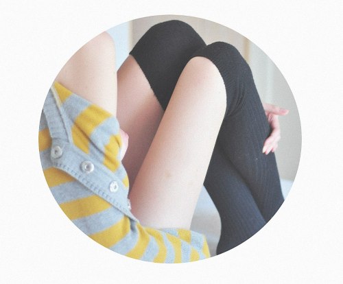 baphocat:  girls-kneesocks:  tumblr deleted my blog :DD   Y’all know this blog. Resubscri