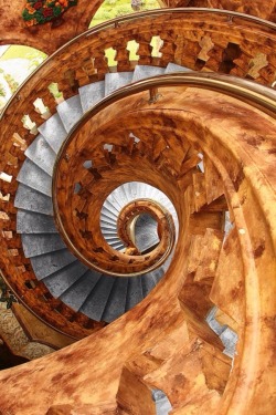 robert-dcosta:  Sluggy Stairs || @ || Robert