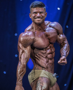 jackedmusclehead:  bladeyamagishi:Tom Coleman