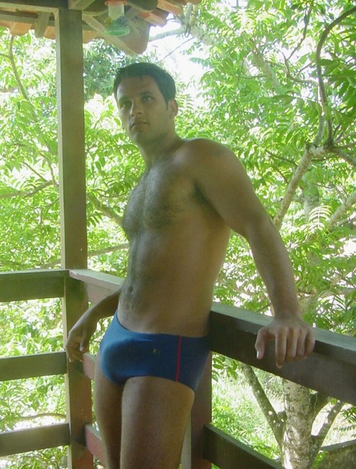 nicobocco:  PELUDO DELICIOSO. ROLÃO BOM. SEXY, LINDO….