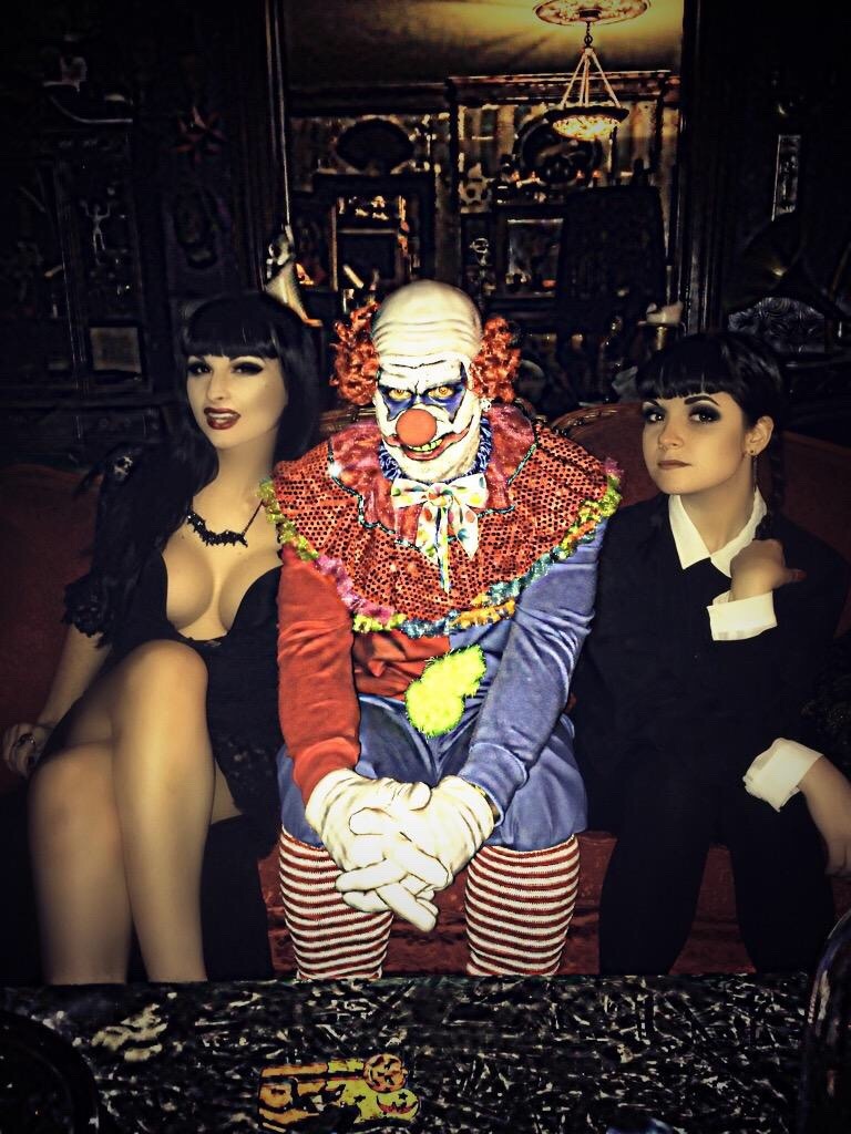 aroundthewayholliday:  Bailey Jay - Halloween 