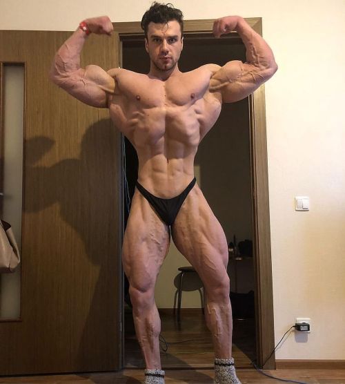 musclecomposition:Bodybuilder, Dmitrii Vorotyncev