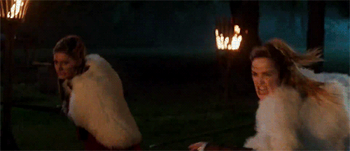 starcitysirens:Sara and Ava in the Legends of Tomorrow mid-season finale.It’s about time.