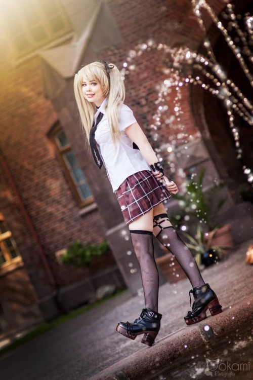 girls-do-cosplay - Marie Rose (Dead or Alive)...