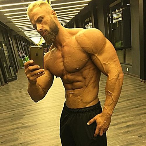 whitepapermuscle: Dragomir Marius