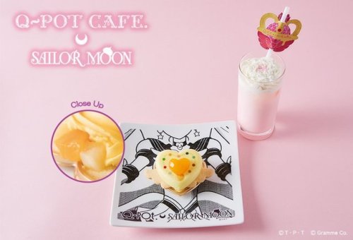 Eternal Moon, Luna-P, and Starlight at the Q-Pot Cafe