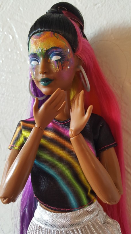 Barbie - With the #Barbie Rainbow Sparkle Hair doll, there are so