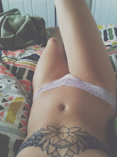 youre-rad:  I’m really sick so I took these pictures to feel better about myself  Mrs. Ass hopes you