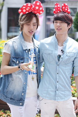 Iris4289:  Dongwoo @ Kbs Live Tong Plus Recording At Seoul Land 130729Cr. Picture