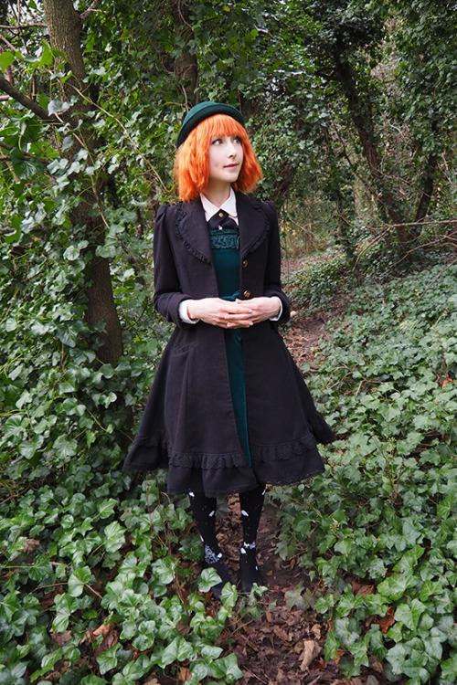 Wintery christmasy coord for Heath tramping yesterday 