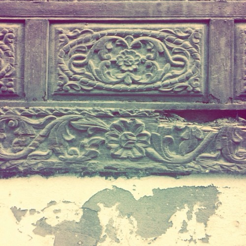 Jeddah&rsquo;s carved wooden surfaces