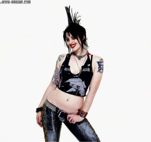 pandorabox-rags - Brody Dalle - The Distillers