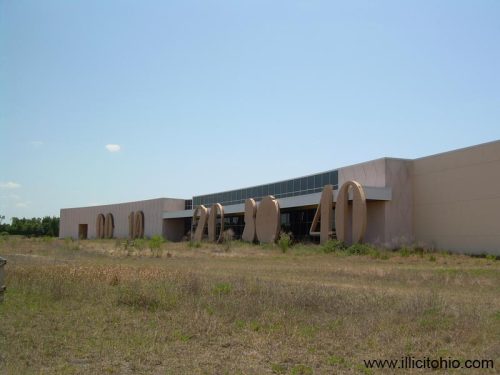 curiosityband:  The unfinished/abandoned other half of Disney’s Pop Century Resort at Walt Disney World. Will it ever be completed? Who knows?