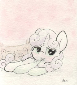 slightlyshade:  Here’s Sweetie Belle taking