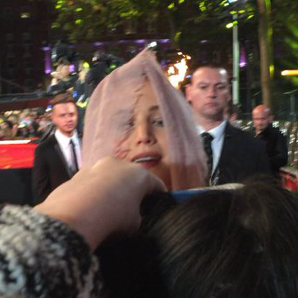 jenniferlawurence:  best fan-taken pictures of jennifer lawrence during premieres