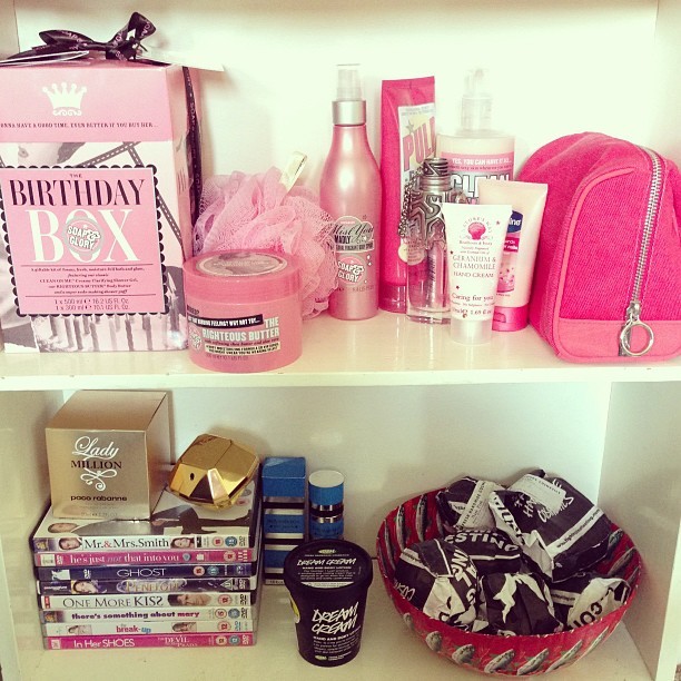 bloomila:  ♡ rosy, rosy, rosy ♡ 