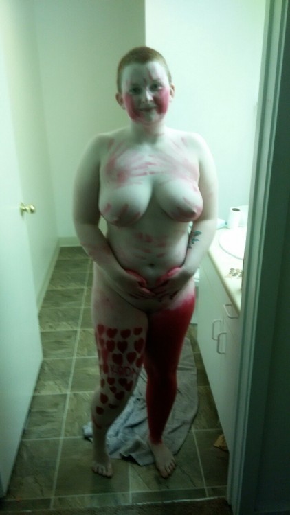 zombiepet:  So I left my girlfriend unattended for 5 minutes while I grabbed cigarettes and I came back to this