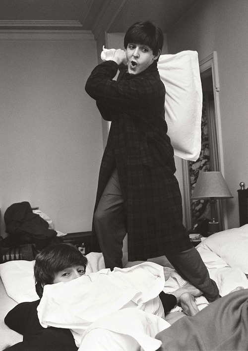 beatlestothepeople:“Whatever bad things John said about me, he would also slip his glasses down to t