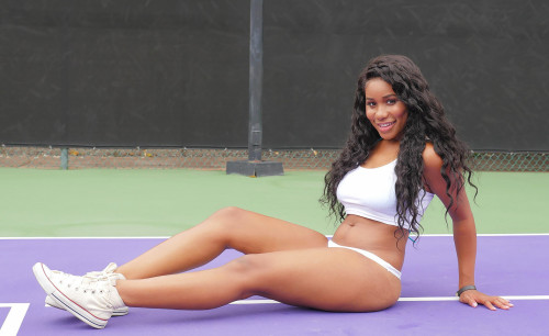 thequeenbitchmnm:  vitamind83: Jenna Foxx    Suddenly, I feel like playing tennis