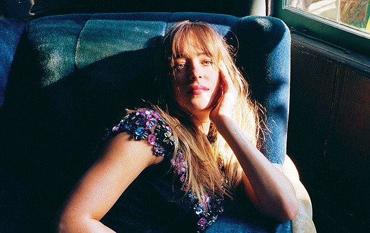 galsgadots: Dakota Johnson photographed by Gia Coppola for Grazia Italia (2018)