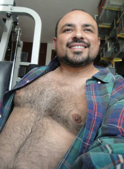 smutters:  Cute Face. Nice Nips. Hairy Chest. 