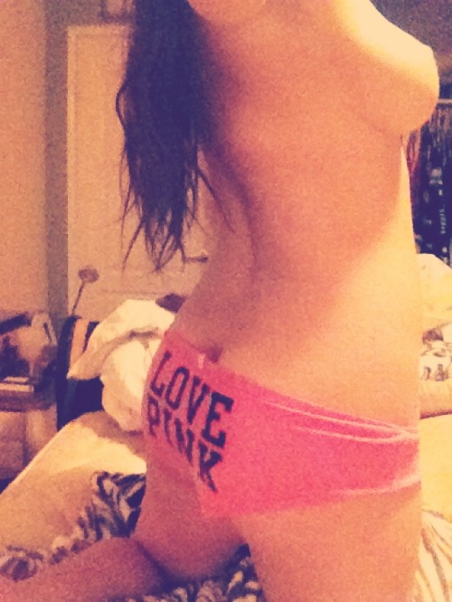 babyyantler:  Not submitted in a while so I thought I’d send 2 :)