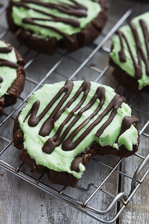 do-not-touch-my-food:  Grasshopper Sugar Cookies