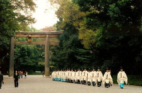 meiji procession 